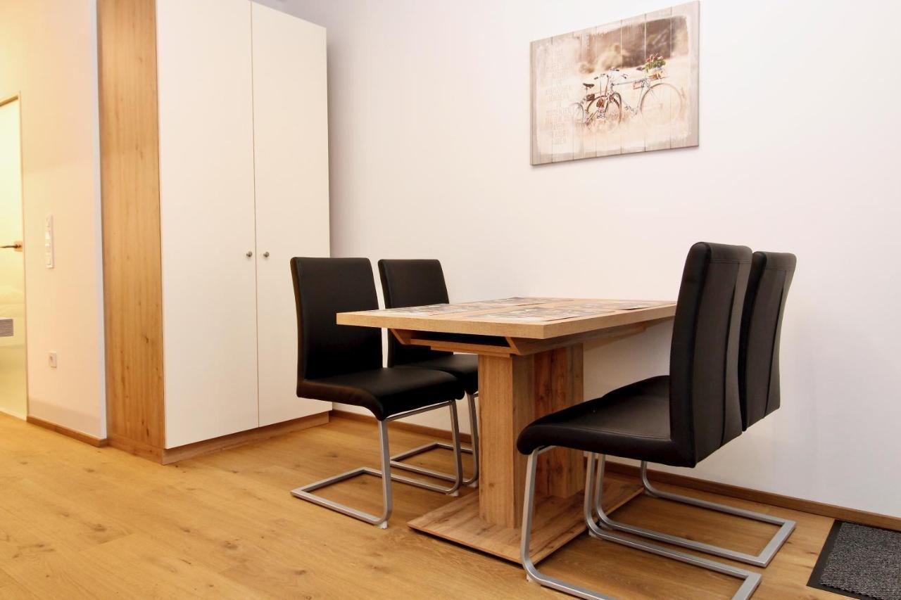 Central Studio Work And Travel Wien Exterior foto
